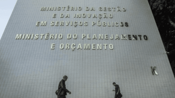 Relatório da IFI destaca desequilíbrios fiscais a semanas das eleições