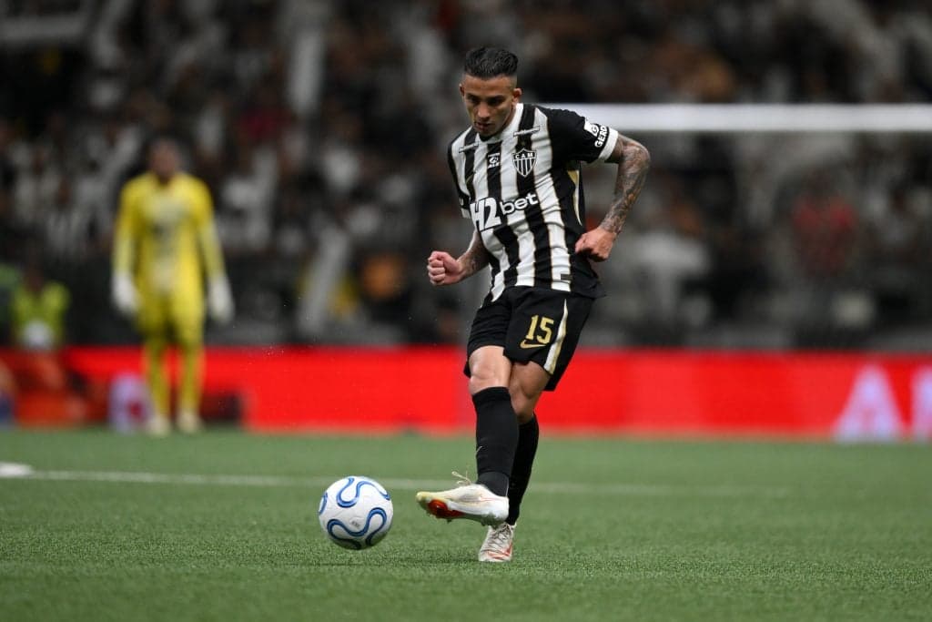 Kevin Castaño deseja permanecer no Atlético-MG após empréstimo