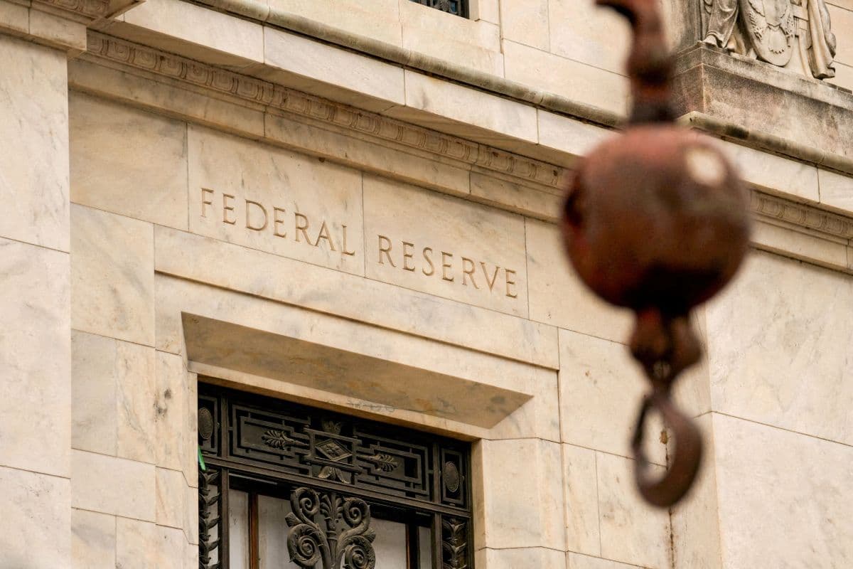 Teste do Fed revela robustez dos bancos diante de recessão severa