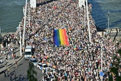 Marcha do Orgulho em Budapeste é liberada pela polícia húngara