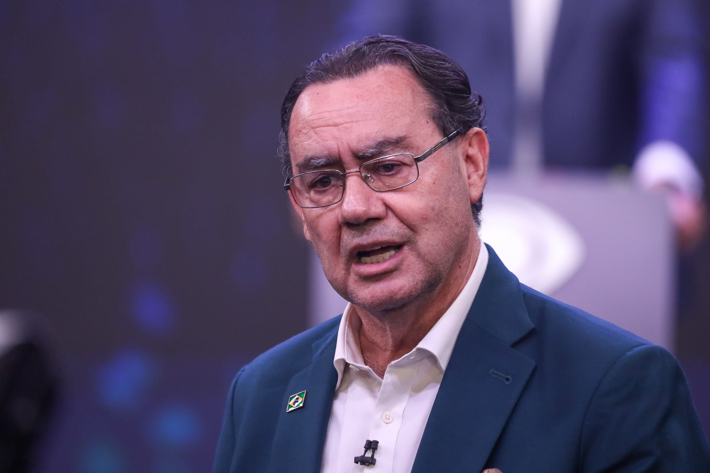 Augusto Cury é 3º colocado em pesquisa presidencial com 10% dos votos
