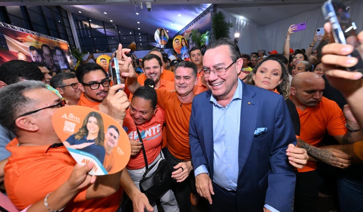 Augusto Cury propõe dividir BNDES para apoiar microempresas