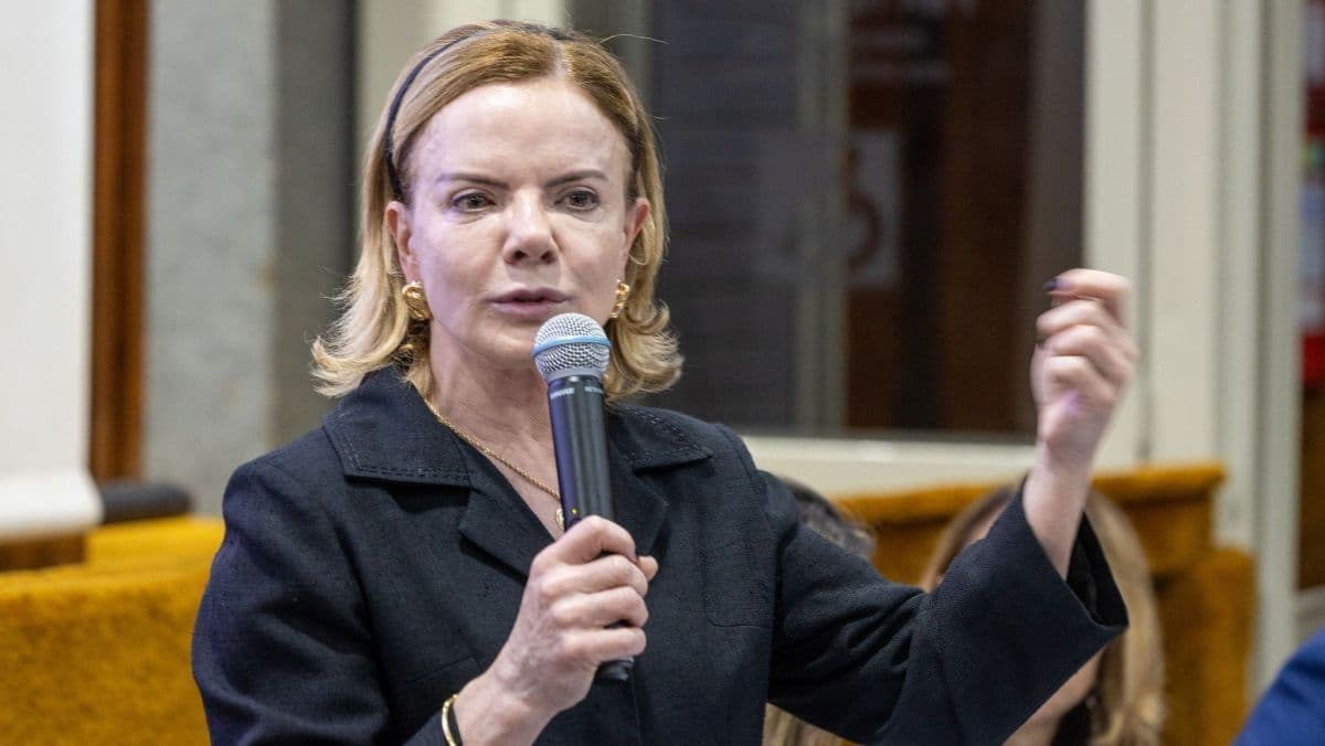 Interino lidera articulação no Congresso por aprovação de Messias ao STF