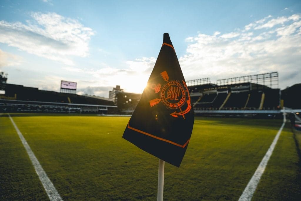 Corinthians fecha novo patrocínio com a Shopee até 2026
