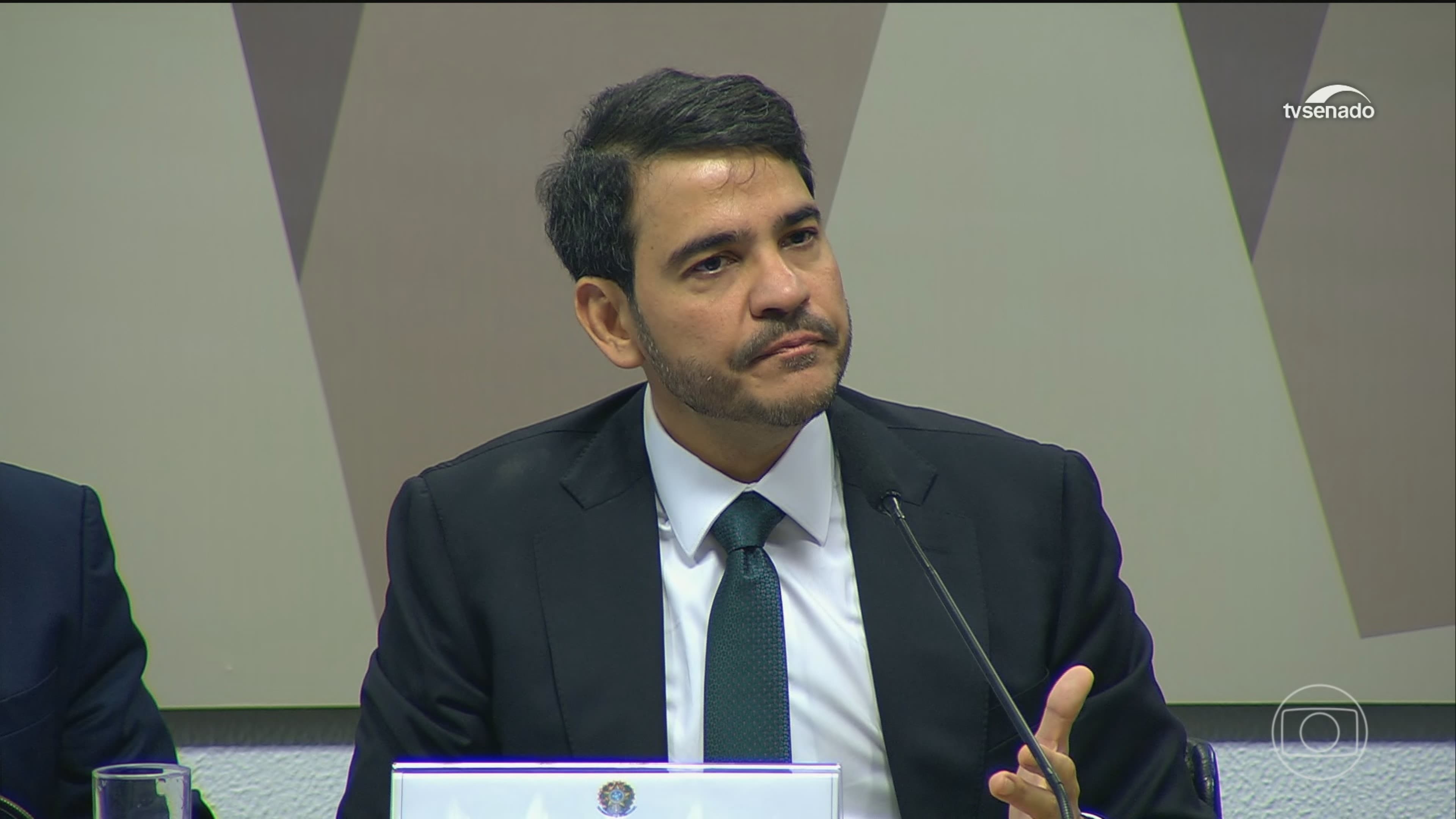 STF e relações políticas resultam na derrota de Jorge Messias