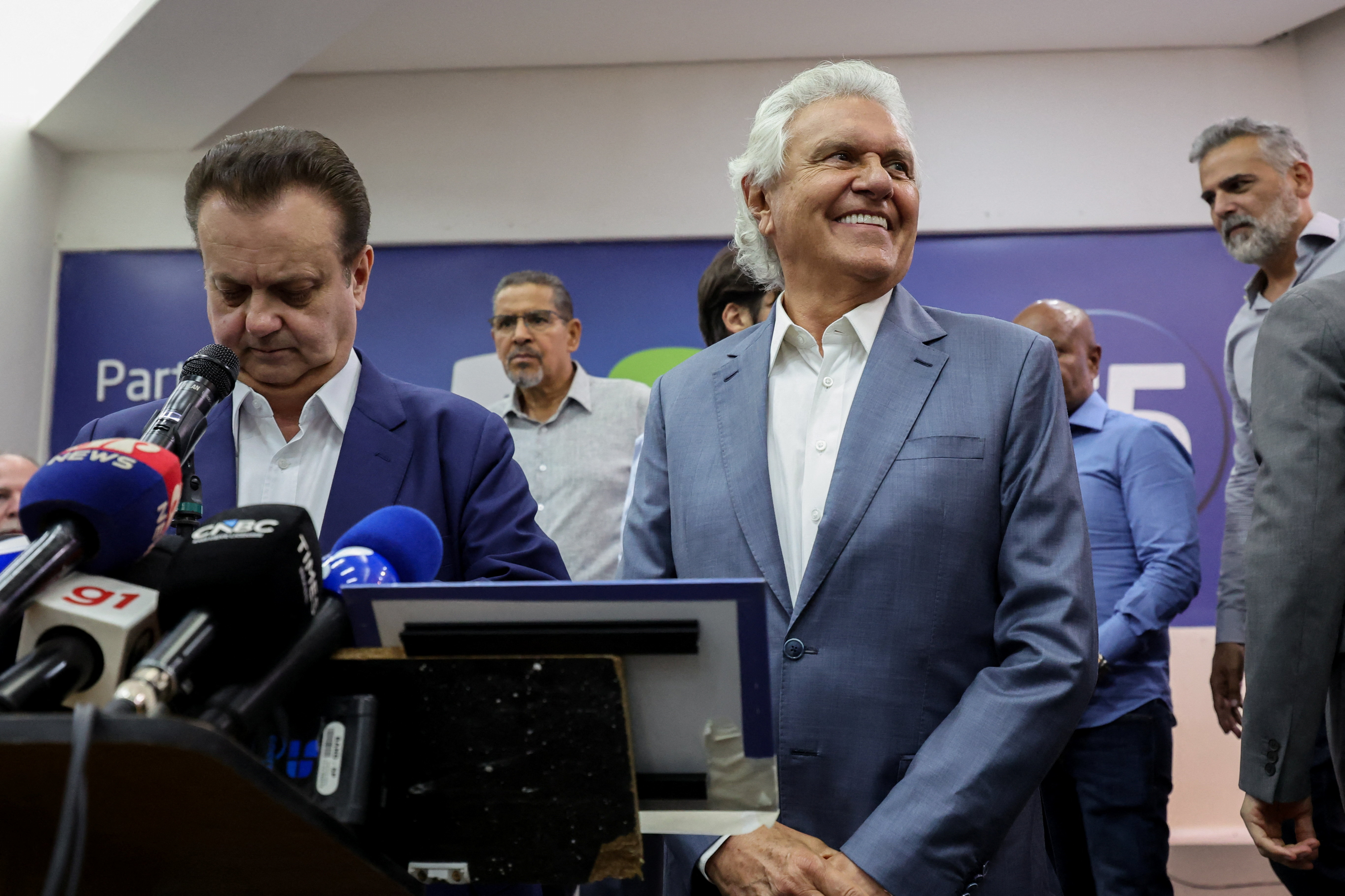 Caiado Distancia-se do Bolsonarismo em Discurso como Pré-Candidato à Presidência