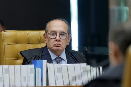 Gilmar Mendes libera processos sobre pejotização na Justiça do Trabalho