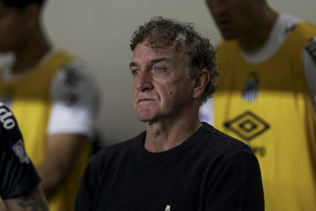 Santos empata com Palmeiras e Cuca elogia desempenho da equipe