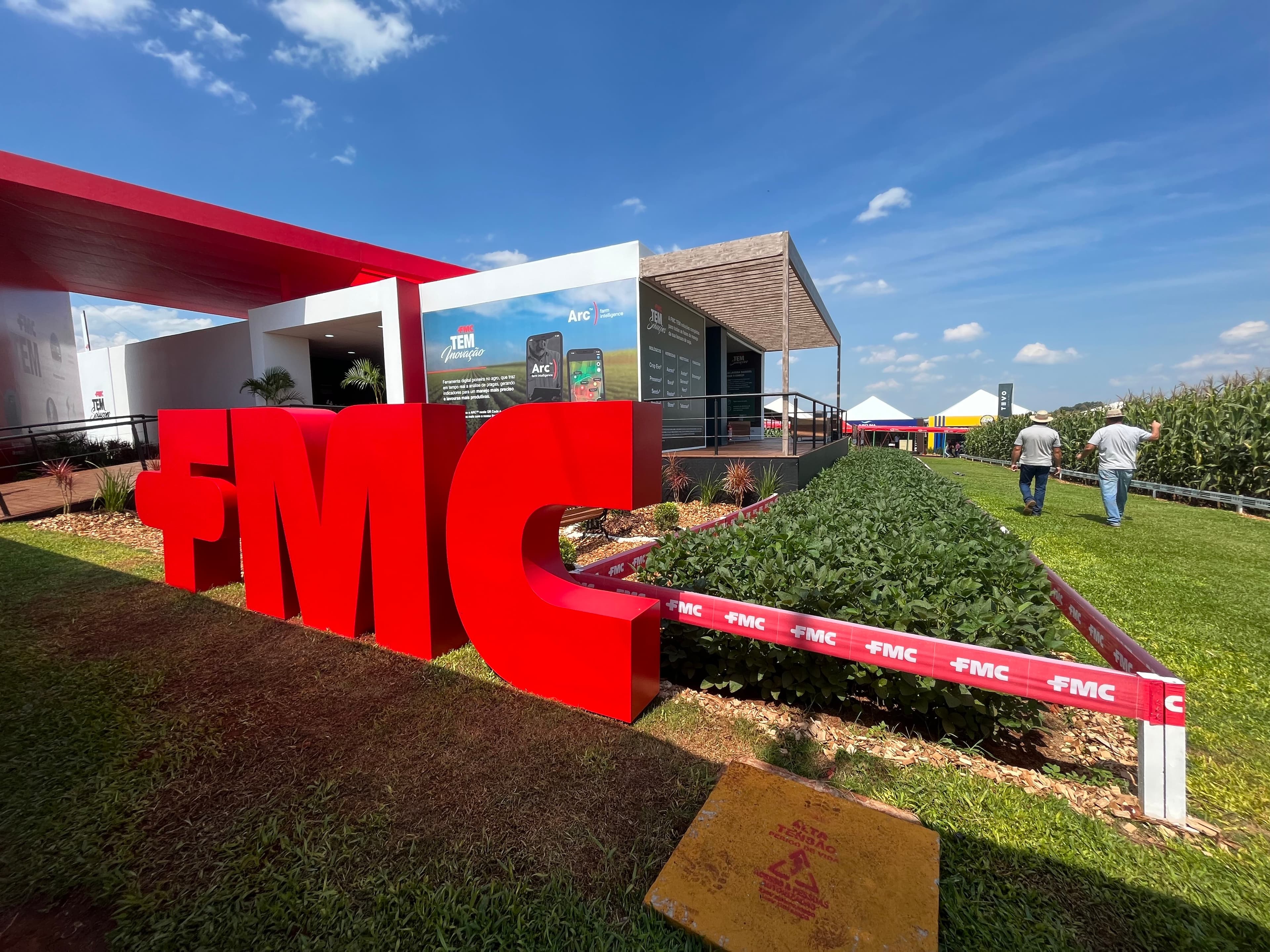 FMC projeta queda drástica na receita e inicia medidas comerciais no setor agrícola