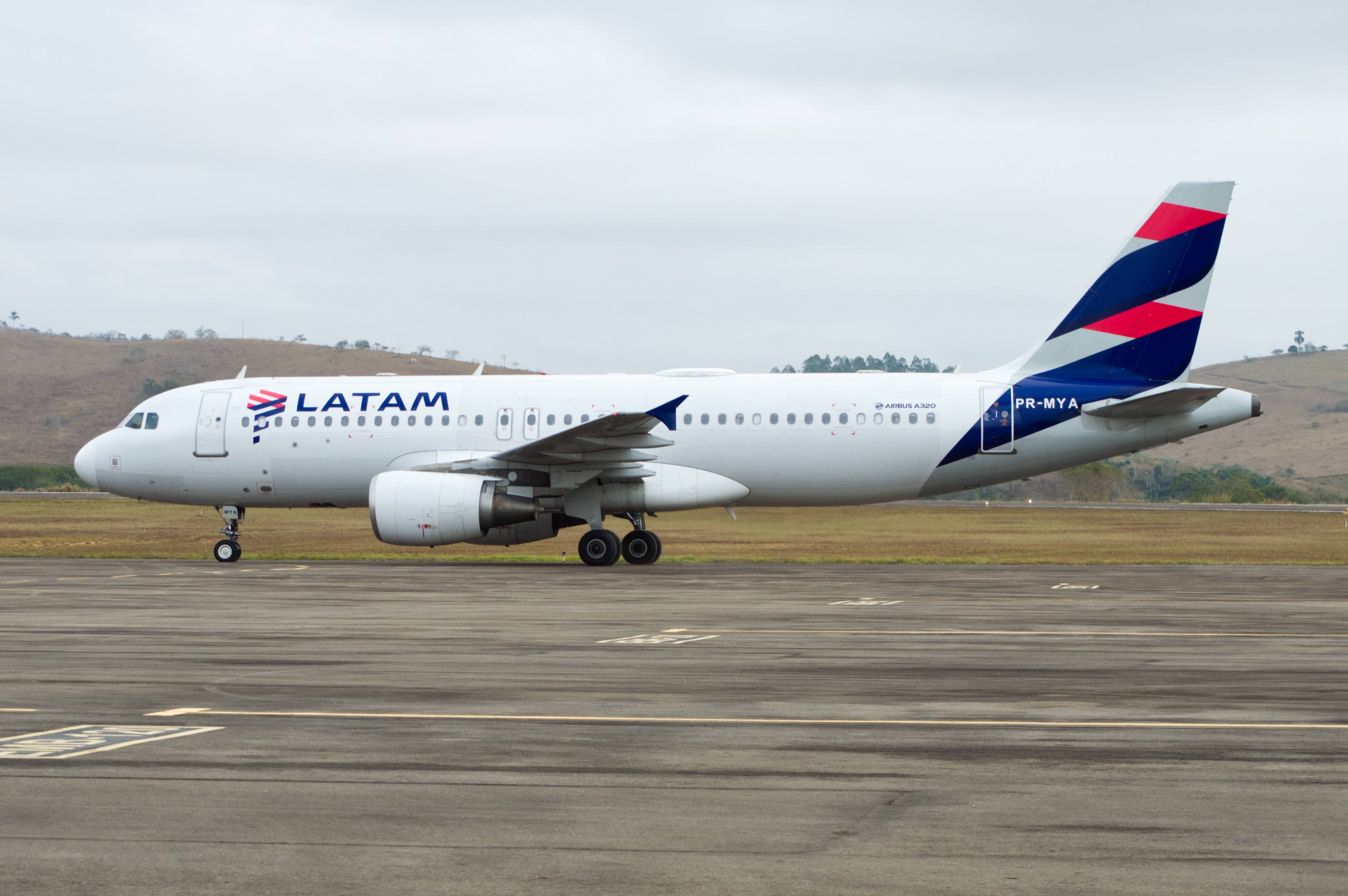 Latam confirma vazamento de dados de clientes; tome cuidado!