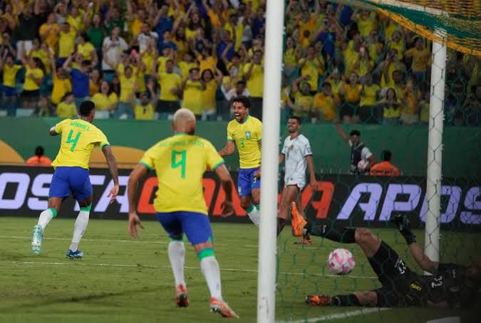 Seleção Brasileira inicia novo ciclo e Ancelotti prepara mudanças para próximos amistosos