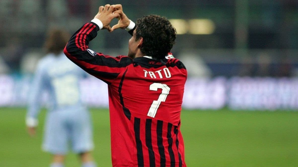 Alexandre Pato destaca amor pelo Milan e relação com Ancelotti