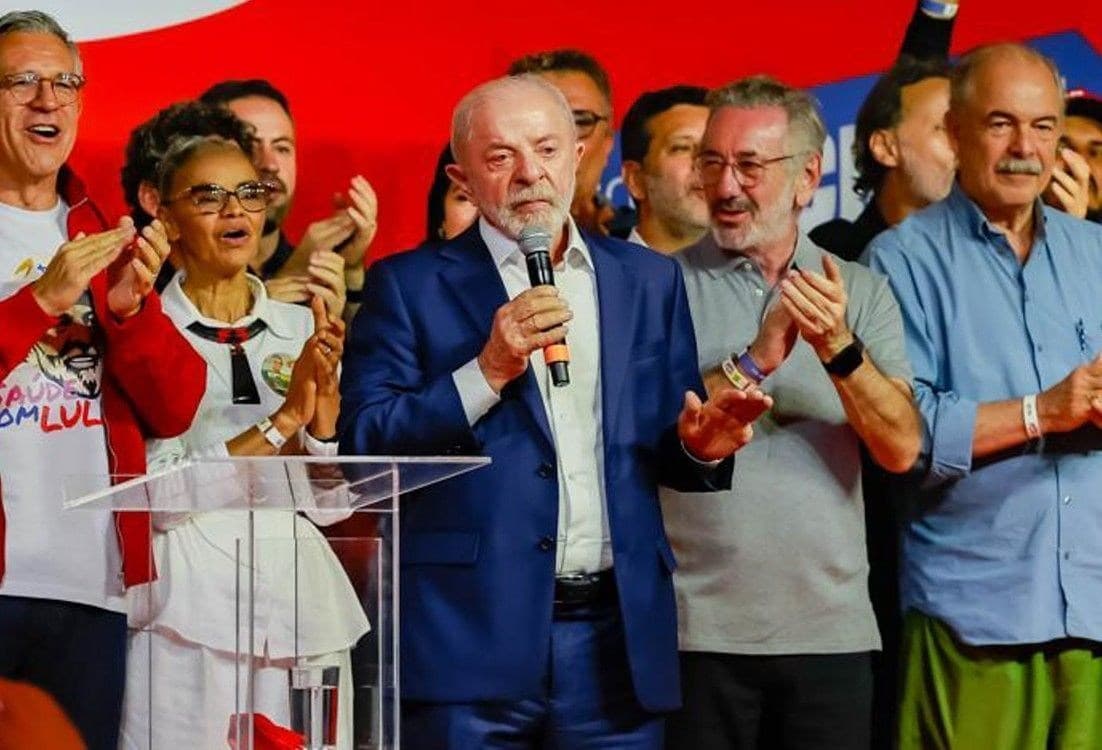 Lula propõe nova reforma do Judiciário após críticas ao STF