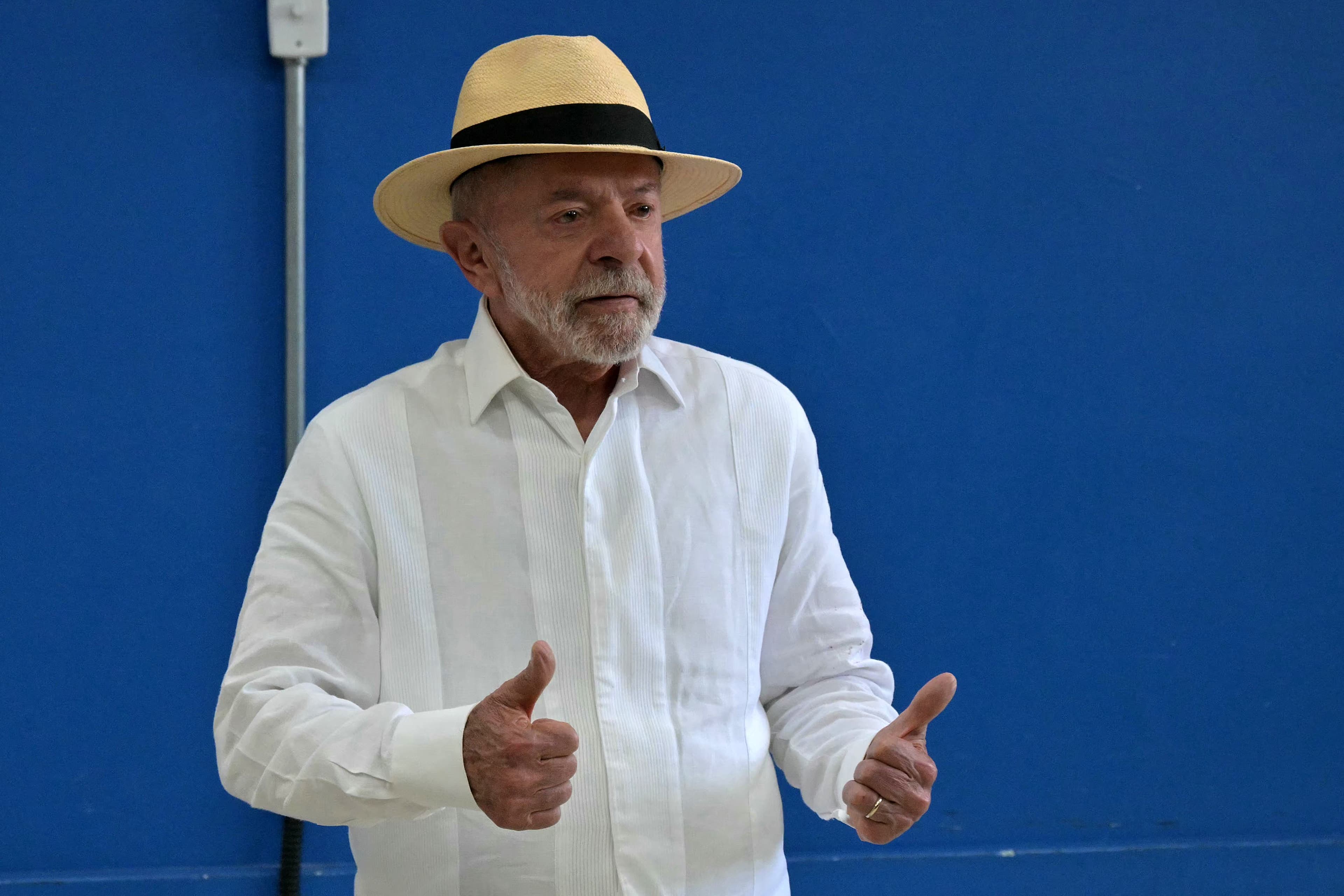 Lula se torna presidente com maior número de mandatos na democracia