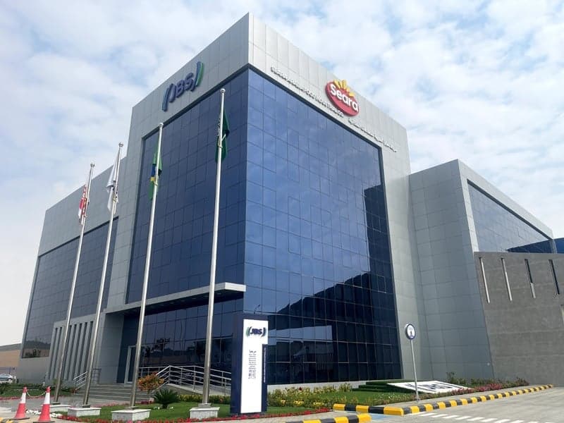 JBS abre 43 vagas para ajudante de armazém em SP