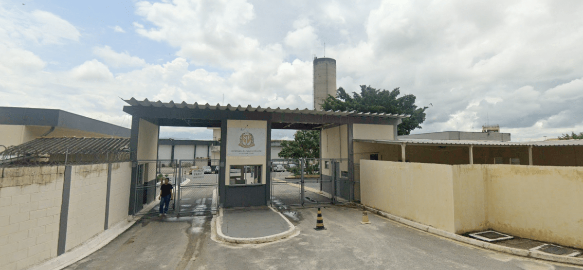 Nove detentos indiciados após rebelião com mortes em penitenciária