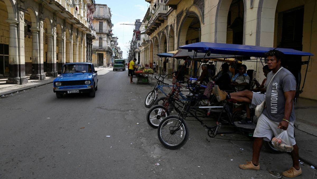 EUA intensificam voos de inteligência na costa de Cuba