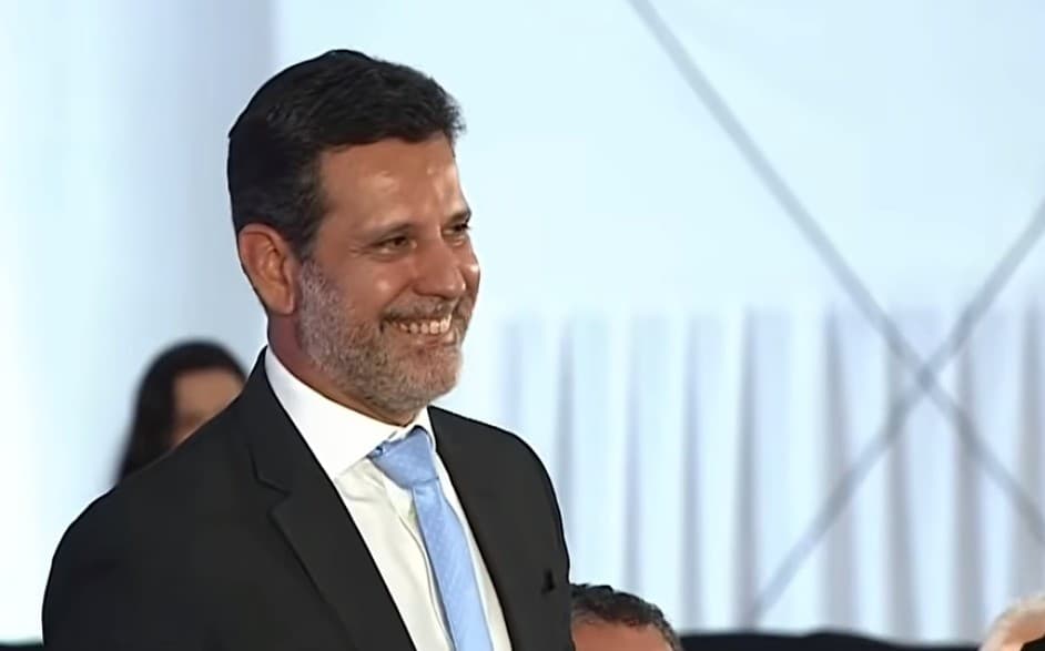 Lula Nomeia Leonardo Barchini como Novo Ministro da Educação