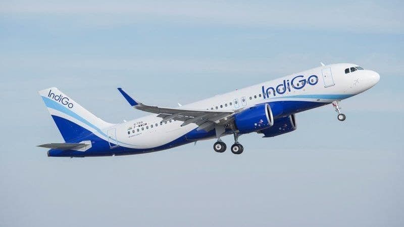 Voo da IndiGo é desviado após incidente com carregador portátil em aeronave