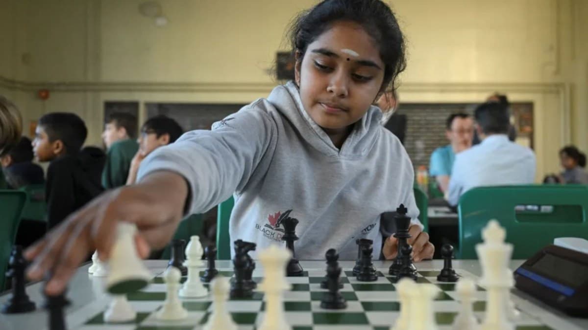 Bodhana Sivanandan se torna a mais jovem Grande Mestre Feminina na Olimpíada de Xadrez