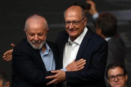 Lula Confirma Alckmin como Candidato a Vice em 2024