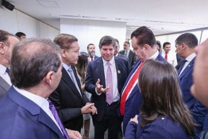 TSE e partidos assinam acordo para eleições mais seguras