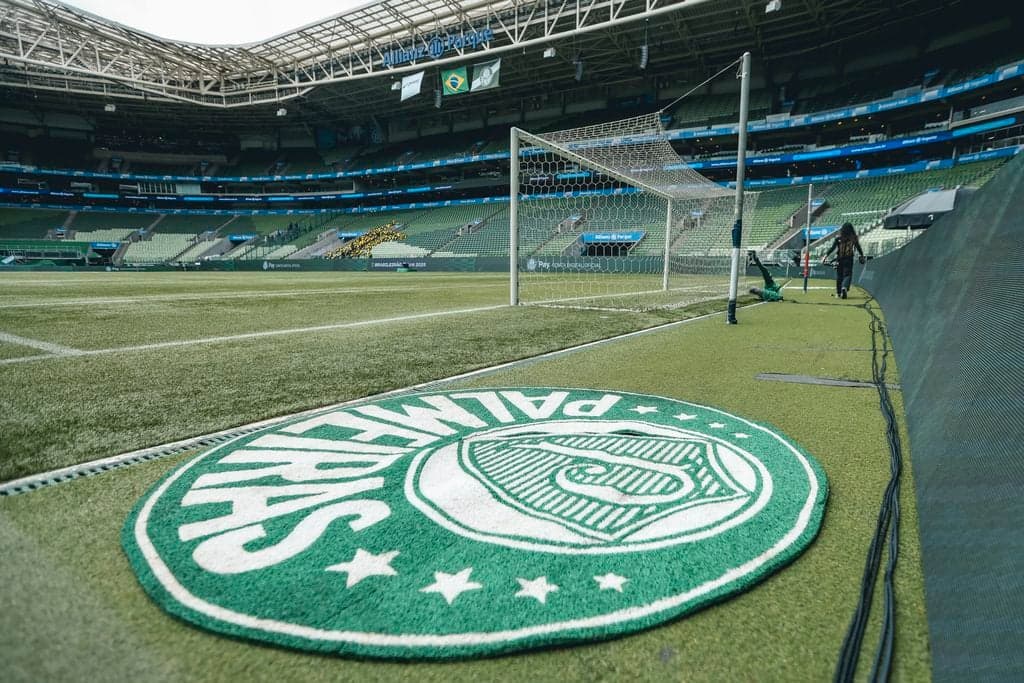 Palmeiras avalia empréstimo de Felipe Teresa após acusações de violência