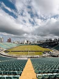 Figueirense e Ferroviária em ação pela Série C