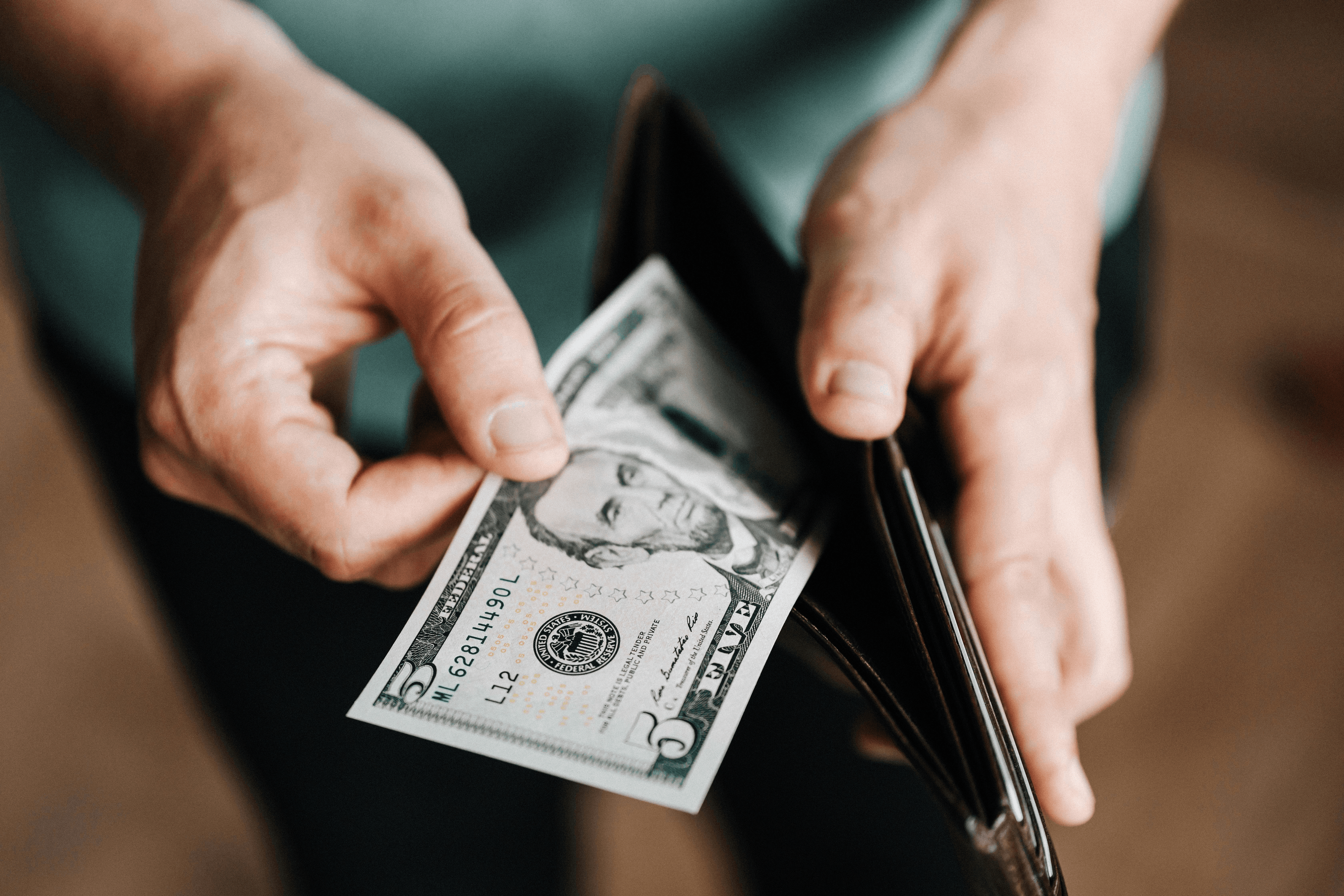 Mercado financeiro reage a eleições e preços do petróleo