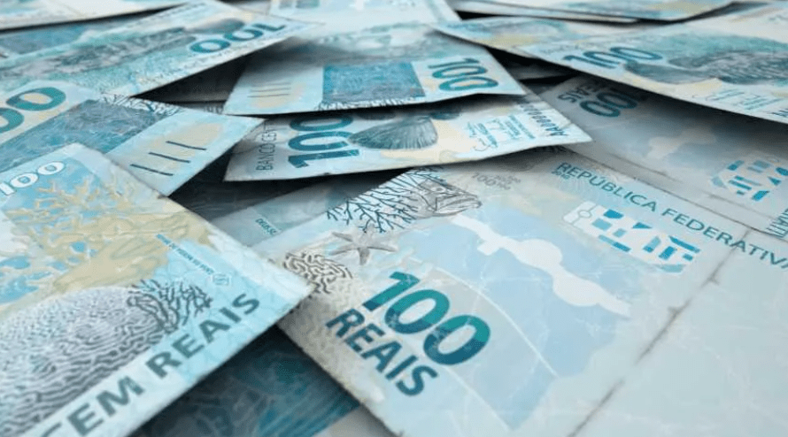 Pesquisa aponta que 50% dos brasileiros veem economia em declínio