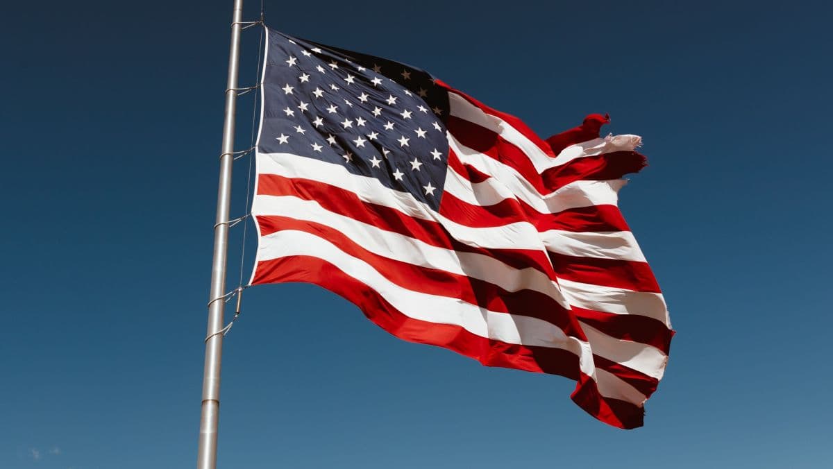 Encomendas de bens duráveis caem 1,4% nos EUA em fevereiro