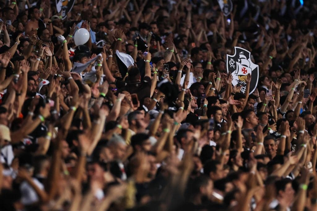 Vasco pode levar semifinal contra Boca para o Maracanã após sugestão da PM