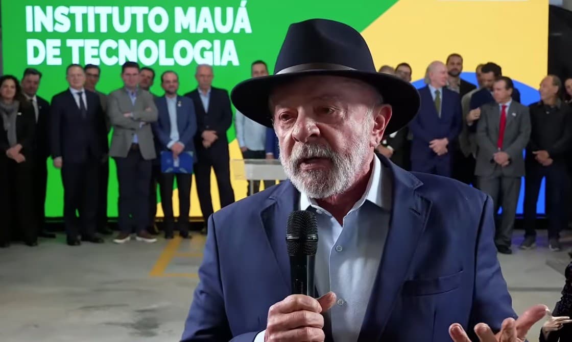 Lula critica possíveis taxas de Trump no Estreito de Ormuz