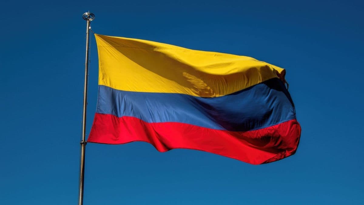 Colômbia expulsa embaixador boliviano em resposta a tensão diplomática