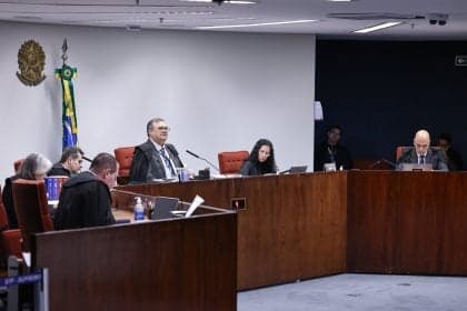 STF nega revisão de decisão sobre aposentadoria de magistrados