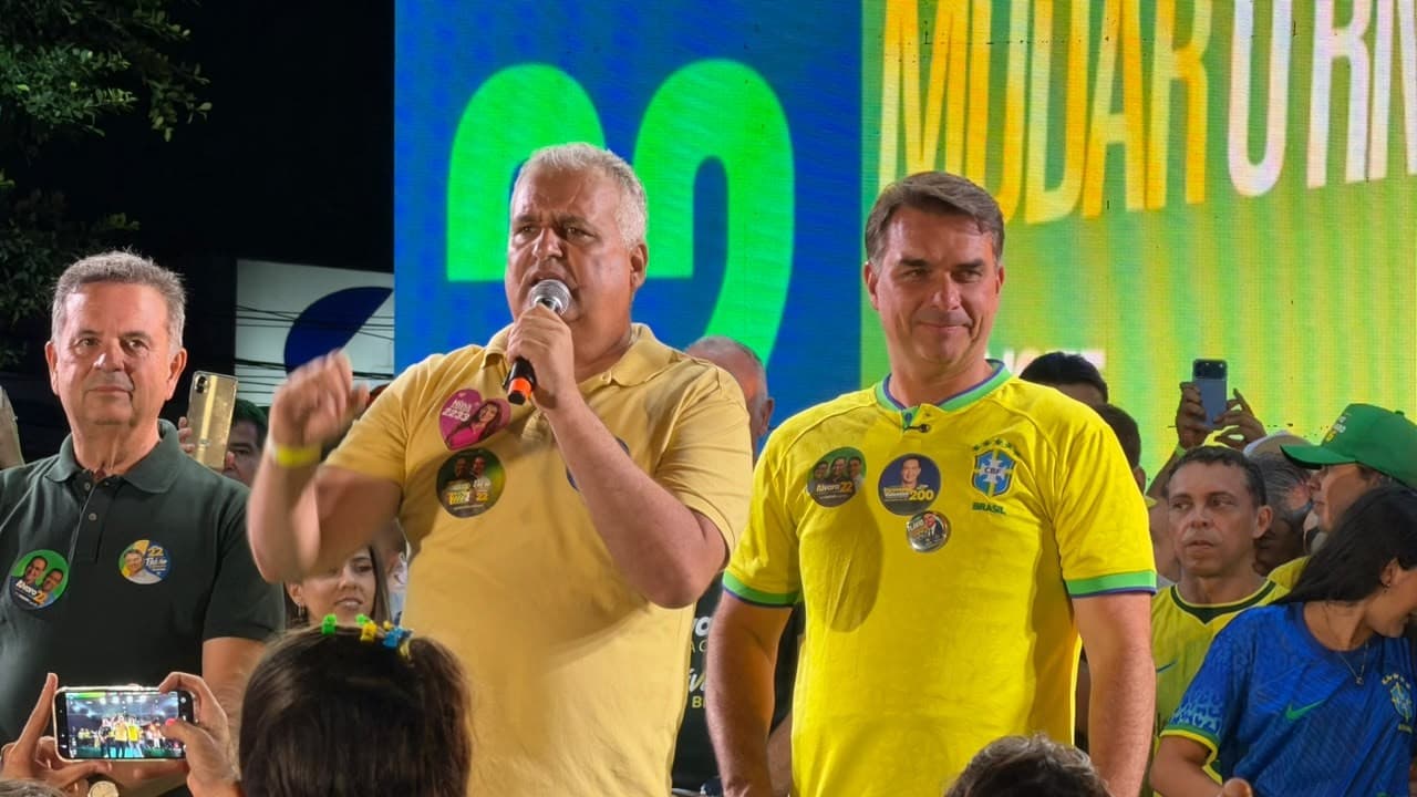 Alfredo Gaspar é anunciado como vice na chapa de Flávio Bolsonaro
