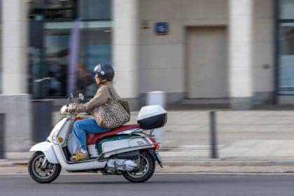 Any LUV1: a scooter que promete ser prática para o dia a dia