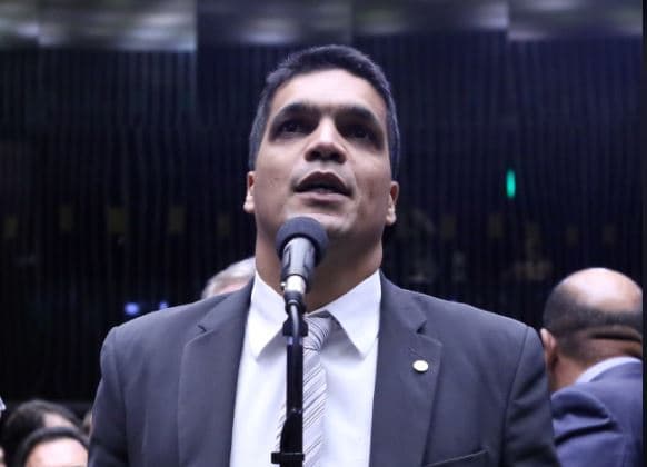 Cabo Daciolo se filia ao Mobilização Nacional e se lança à presidência