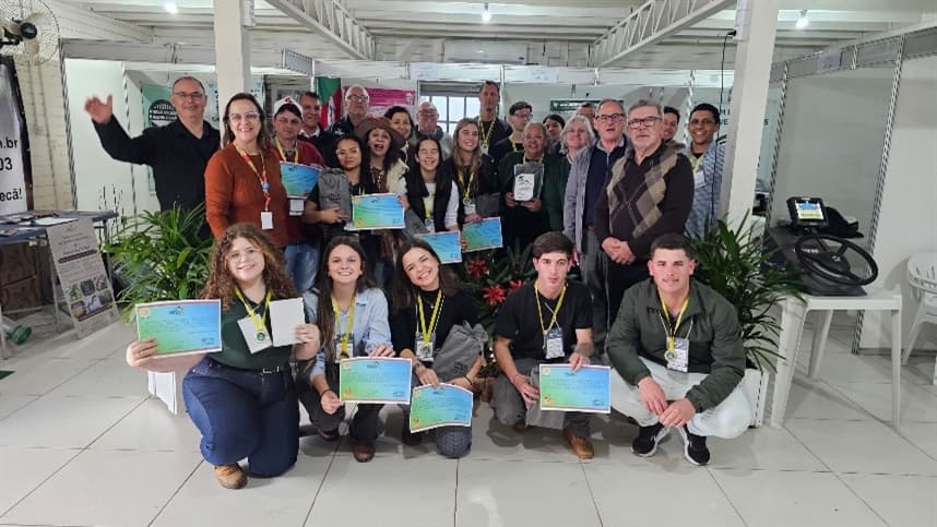 Meta apresenta projetos inovadores na Expointer sobre agropecuária