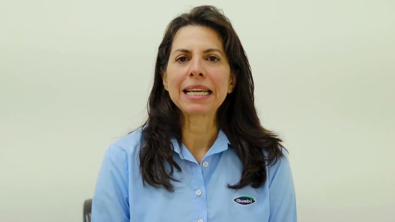 Calor extremo afeta avicultura no Brasil com redução de produção