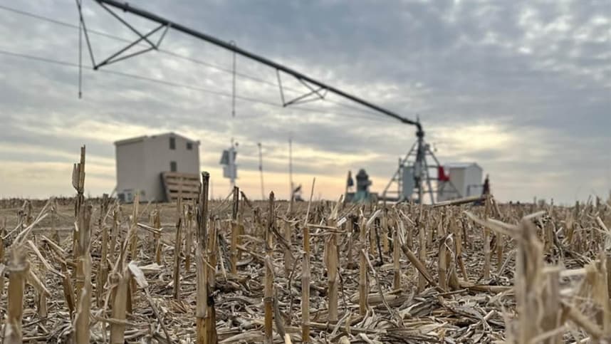 Comitiva paranaense se familiariza com projetos de extensão rural da Universidade do Nebraska