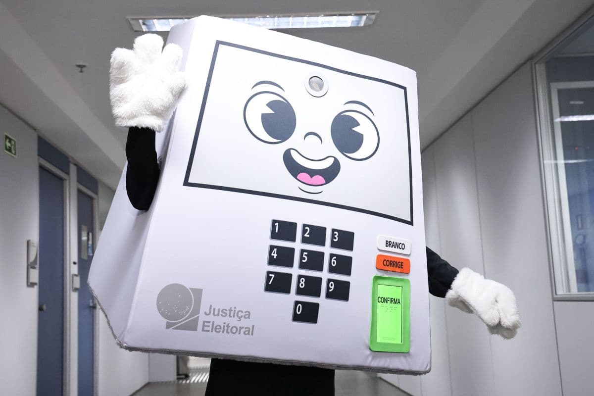 Financiamento coletivo para pré-candidatos supera R$ 500 mil