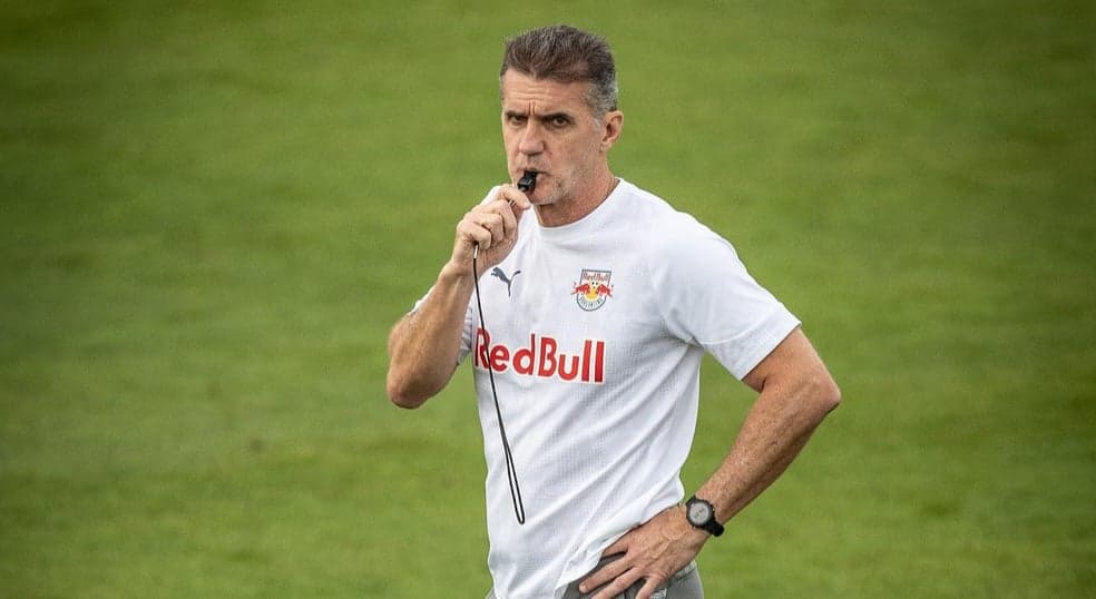 Red Bull Bragantino inicia trabalhos após vitória sobre Cruzeiro