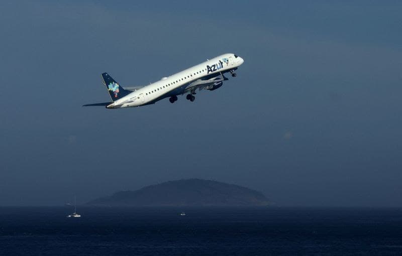 Passagens aéreas podem subir 16%, impactando demanda no Brasil