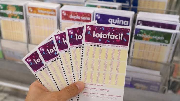 Resultado da Lotofácil de hoje: confira as 15 dezenas sorteadas nesta quarta-feira (19)