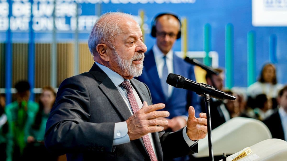 Lula destaca necessidade de paz em coletiva na Alemanha