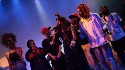 Demolição do Teatro de Contêiner gera polêmica e documentário