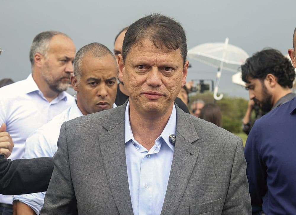 Tarcísio de Freitas se destaca em pesquisa de reeleição em SP