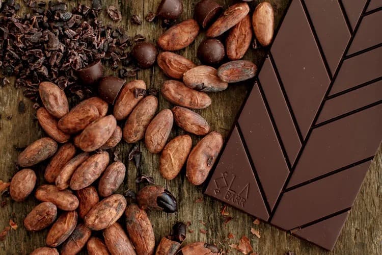 Preços do Chocolate Aumentam Enquanto Produtores de Cacau Enfrentam Queda no Brasil