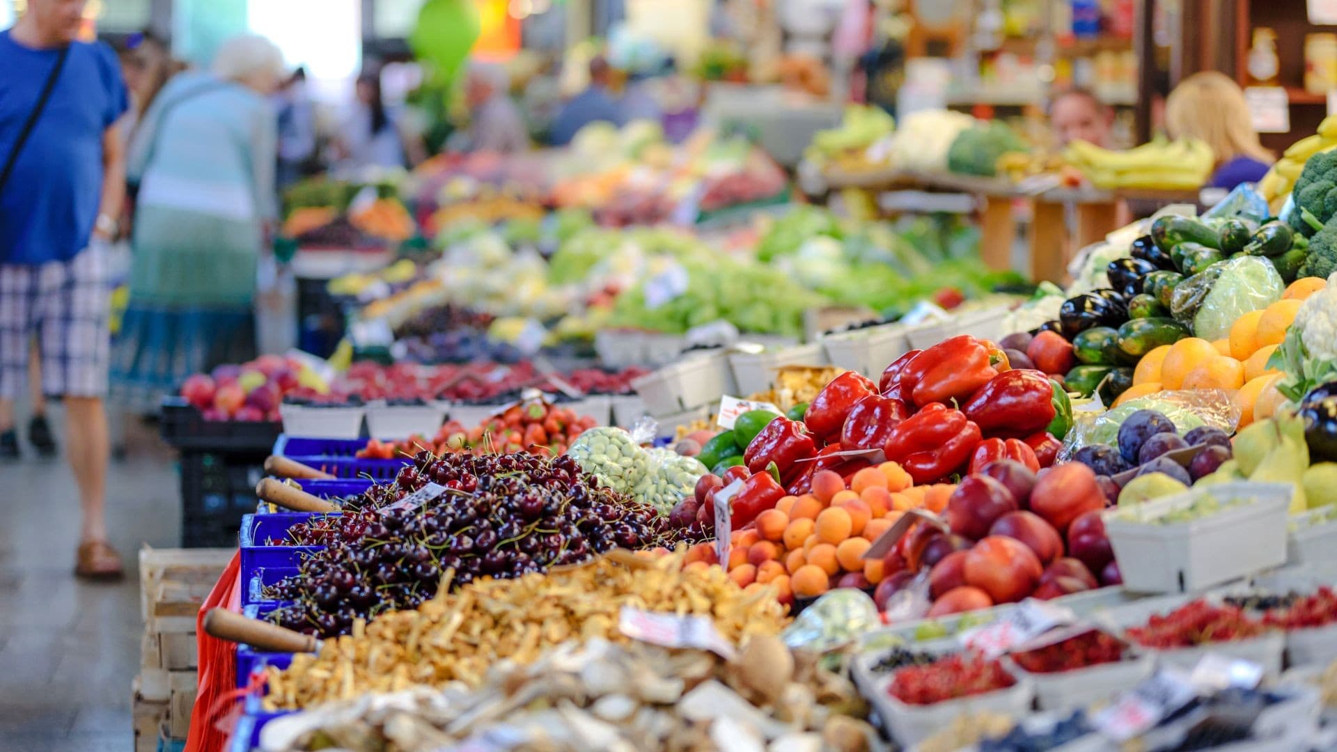 Economista aponta clima irregular como fator para alta de inflação dos alimentos